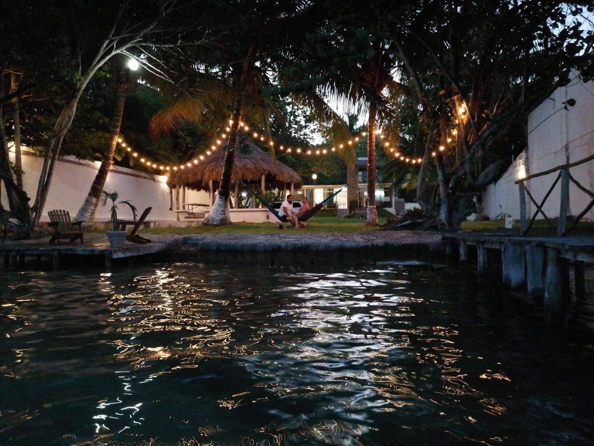Casa Tarimoro-Bacalar Villa Buitenkant foto